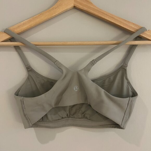 Lululemon Wunder Train Strappy Bra - Picture 3 of 3